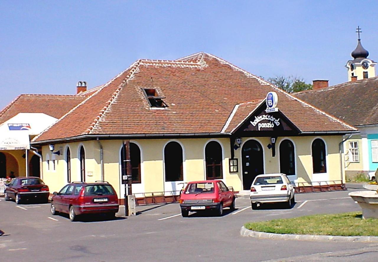 Halaszcsarda-Panzio Hotel Körmend Екстериор снимка